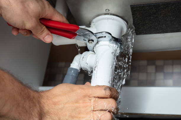 Best Local water damage restoration  in Crestline, OH
